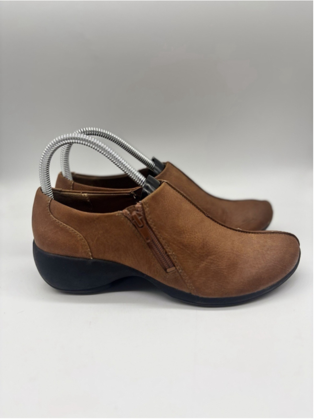 Naturalizer Comfort Brown Faux Leather Low Boot Shoe Sz 7.5 M Women Minimalist